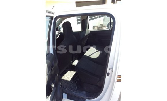 Buy Import Toyota Hilux White Car in Import - Dubai in Barh el Gazel Buy Import Toyota Hilux White Car in Import - Dubai in Barh el Gazel