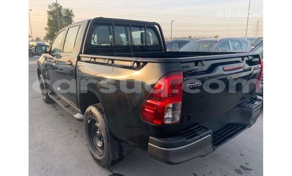 Acheter Import Voiture Toyota Hilux Noir à Import - Dubai, Barh el Gazel Acheter Import Voiture Toyota Hilux Noir à Import - Dubai, Barh el Gazel