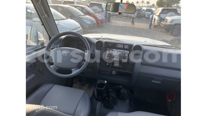 Big with watermark toyota land cruiser barh el gazel import dubai 2068