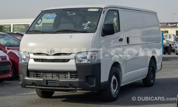 Acheter Import Voiture Toyota Hiace Blanc à Import - Dubai, Barh el Gazel Acheter Import Voiture Toyota Hiace Blanc à Import - Dubai, Barh el Gazel