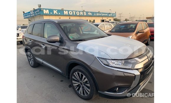 Acheter Import Voiture Mitsubishi Outlander Marron à Import - Dubai, Barh el Gazel Acheter Import Voiture Mitsubishi Outlander Marron à Import - Dubai, Barh el Gazel