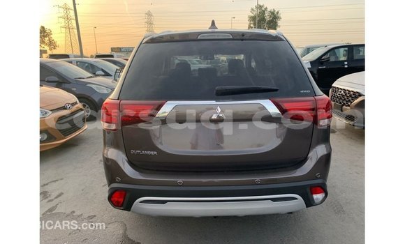 Acheter Import Voiture Mitsubishi Outlander Marron à Import - Dubai, Barh el Gazel Acheter Import Voiture Mitsubishi Outlander Marron à Import - Dubai, Barh el Gazel