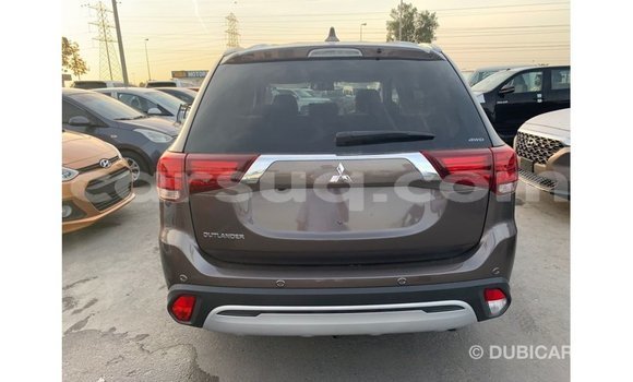 Acheter Import Voiture Mitsubishi Outlander Marron à Import - Dubai, Barh el Gazel Acheter Import Voiture Mitsubishi Outlander Marron à Import - Dubai, Barh el Gazel