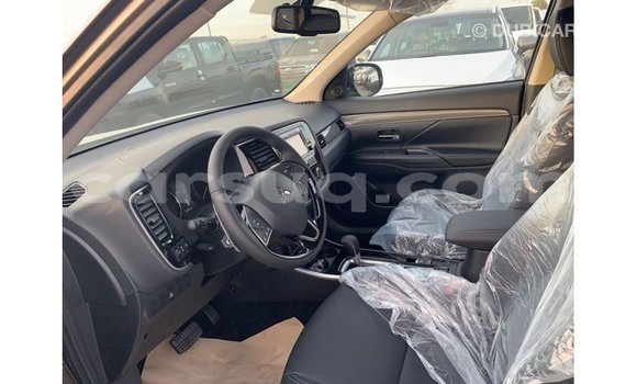 Acheter Import Voiture Mitsubishi Outlander Marron à Import - Dubai, Barh el Gazel Acheter Import Voiture Mitsubishi Outlander Marron à Import - Dubai, Barh el Gazel