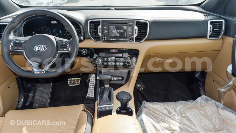 Big with watermark kia sportage barh el gazel import dubai 2077