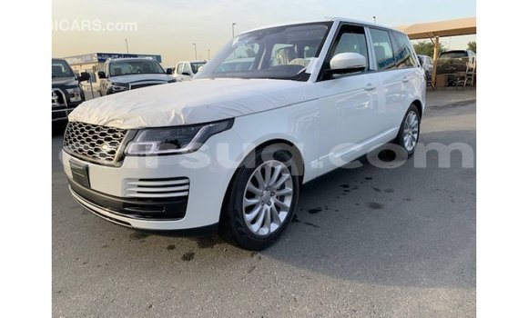 Acheter Import Voiture Land Rover Range Rover Noir à Import - Dubai, Barh el Gazel Acheter Import Voiture Land Rover Range Rover Noir à Import - Dubai, Barh el Gazel