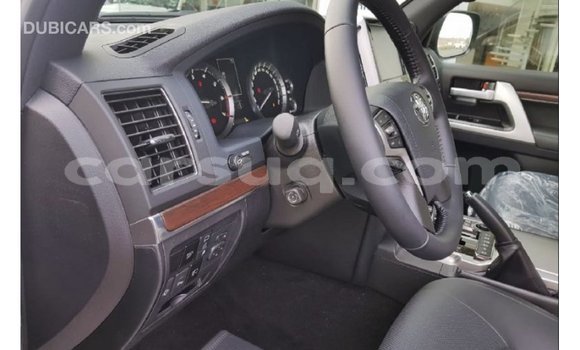 Buy Import Toyota Land Cruiser Black Car in Import - Dubai in Barh el Gazel Buy Import Toyota Land Cruiser Black Car in Import - Dubai in Barh el Gazel