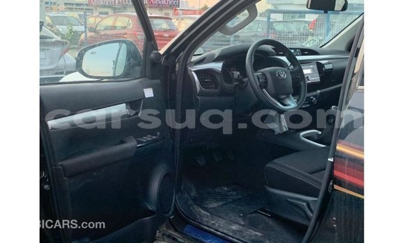 Acheter Import Voiture Toyota Hilux Noir à Import - Dubai, Barh el Gazel Acheter Import Voiture Toyota Hilux Noir à Import - Dubai, Barh el Gazel