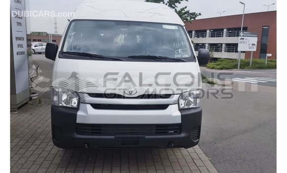 Buy Import Toyota Hiace White Car in Import - Dubai in Barh el Gazel Buy Import Toyota Hiace White Car in Import - Dubai in Barh el Gazel