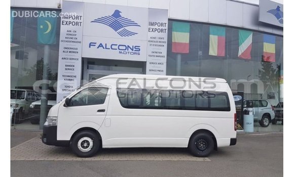 Buy Import Toyota Hiace White Car in Import - Dubai in Barh el Gazel Buy Import Toyota Hiace White Car in Import - Dubai in Barh el Gazel