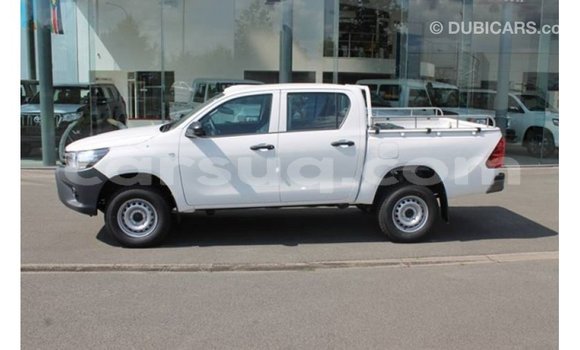 Buy Import Toyota Hilux White Car in Import - Dubai in Barh el Gazel Buy Import Toyota Hilux White Car in Import - Dubai in Barh el Gazel