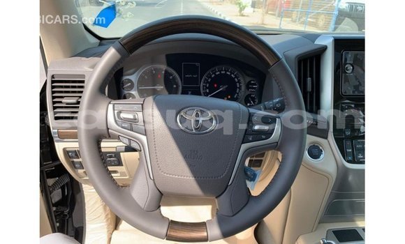 Buy Import Toyota Land Cruiser Black Car in Import - Dubai in Barh el Gazel Buy Import Toyota Land Cruiser Black Car in Import - Dubai in Barh el Gazel