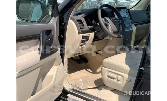 Buy Import Toyota Land Cruiser Black Car in Import - Dubai in Barh el Gazel Buy Import Toyota Land Cruiser Black Car in Import - Dubai in Barh el Gazel