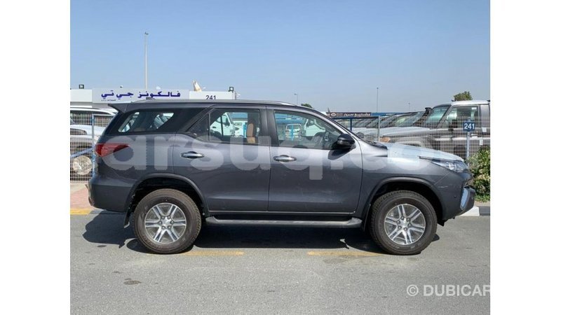 Big with watermark toyota fortuner barh el gazel import dubai 2103