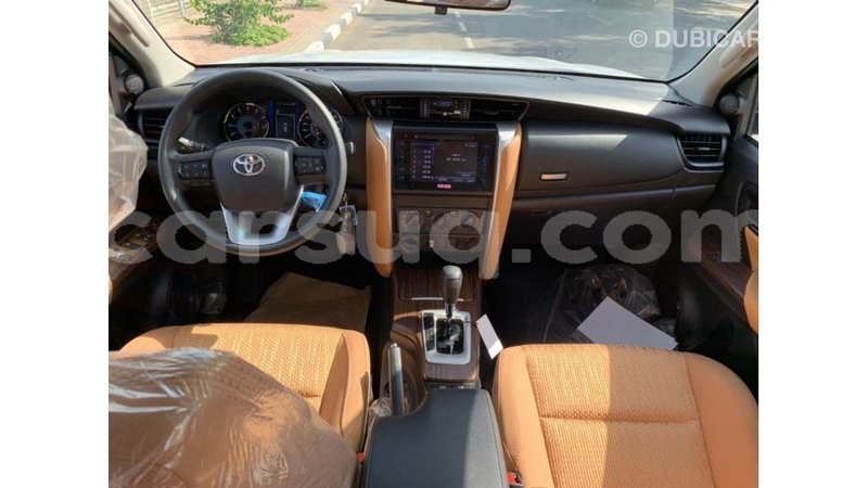 Big with watermark toyota fortuner barh el gazel import dubai 2103