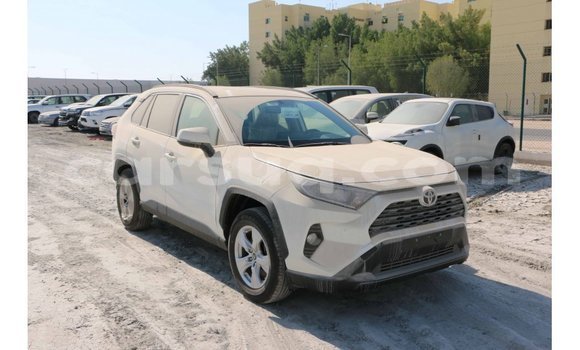 Acheter Import Voiture Toyota 4Runner Blanc à Import - Dubai, Barh el Gazel Acheter Import Voiture Toyota 4Runner Blanc à Import - Dubai, Barh el Gazel