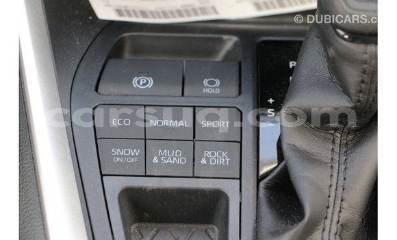 Acheter Import Voiture Toyota 4Runner Blanc à Import - Dubai, Barh el Gazel Acheter Import Voiture Toyota 4Runner Blanc à Import - Dubai, Barh el Gazel