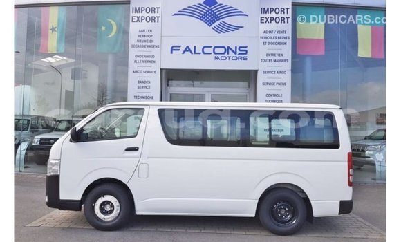 Buy Import Toyota Hiace White Car in Import - Dubai in Barh el Gazel Buy Import Toyota Hiace White Car in Import - Dubai in Barh el Gazel