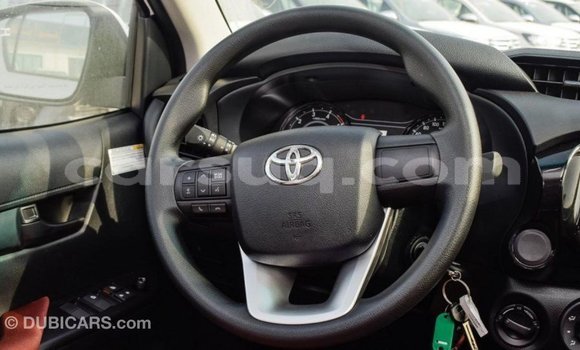 Buy Import Toyota Hilux White Car in Import - Dubai in Barh el Gazel Buy Import Toyota Hilux White Car in Import - Dubai in Barh el Gazel