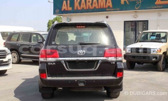 Acheter Import Voiture Toyota Land Cruiser Noir à Import - Dubai, Barh el Gazel Acheter Import Voiture Toyota Land Cruiser Noir à Import - Dubai, Barh el Gazel