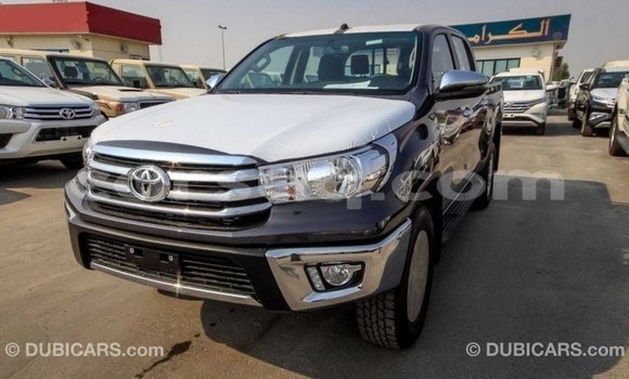 Acheter Import Voiture Toyota Hilux Noir à Import - Dubai, Barh el Gazel Acheter Import Voiture Toyota Hilux Noir à Import - Dubai, Barh el Gazel