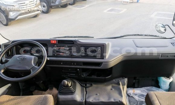 Buy Import Toyota Coaster White Car in Import - Dubai in Barh el Gazel Buy Import Toyota Coaster White Car in Import - Dubai in Barh el Gazel