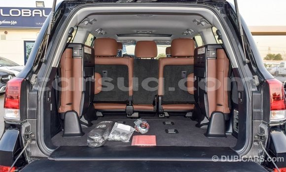 Buy Import Toyota Land Cruiser Black Car in Import - Dubai in Barh el Gazel Buy Import Toyota Land Cruiser Black Car in Import - Dubai in Barh el Gazel