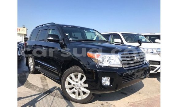 Acheter Import Voiture Toyota Land Cruiser Noir à Import - Dubai, Barh el Gazel Acheter Import Voiture Toyota Land Cruiser Noir à Import - Dubai, Barh el Gazel