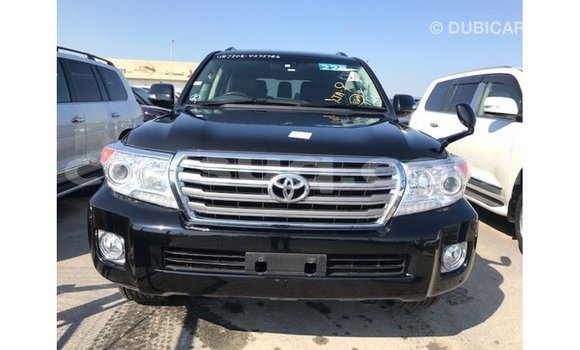 Acheter Import Voiture Toyota Land Cruiser Noir à Import - Dubai, Barh el Gazel Acheter Import Voiture Toyota Land Cruiser Noir à Import - Dubai, Barh el Gazel