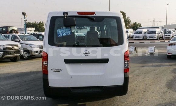 Acheter Import Voiture Nissan Urvan Blanc à Import - Dubai, Barh el Gazel Acheter Import Voiture Nissan Urvan Blanc à Import - Dubai, Barh el Gazel