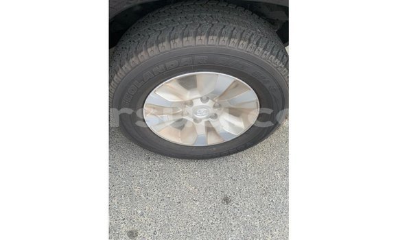 Acheter Import Voiture Toyota Hilux Noir à Import - Dubai, Barh el Gazel Acheter Import Voiture Toyota Hilux Noir à Import - Dubai, Barh el Gazel