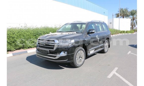 Acheter Import Voiture Toyota Land Cruiser Noir à Import - Dubai, Barh el Gazel Acheter Import Voiture Toyota Land Cruiser Noir à Import - Dubai, Barh el Gazel