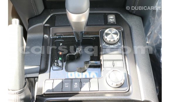 Acheter Import Voiture Toyota Land Cruiser Noir à Import - Dubai, Barh el Gazel Acheter Import Voiture Toyota Land Cruiser Noir à Import - Dubai, Barh el Gazel