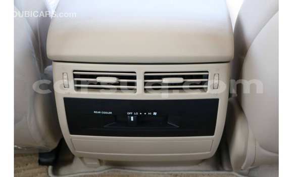 Acheter Import Voiture Toyota Land Cruiser Noir à Import - Dubai, Barh el Gazel Acheter Import Voiture Toyota Land Cruiser Noir à Import - Dubai, Barh el Gazel