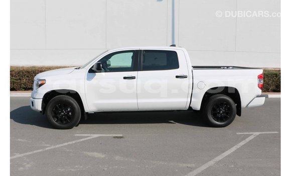 Acheter Import Voiture Toyota Tundra Blanc à Import - Dubai, Barh el Gazel Acheter Import Voiture Toyota Tundra Blanc à Import - Dubai, Barh el Gazel