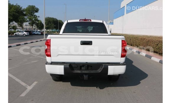 Acheter Import Voiture Toyota Tundra Blanc à Import - Dubai, Barh el Gazel Acheter Import Voiture Toyota Tundra Blanc à Import - Dubai, Barh el Gazel