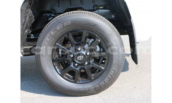 Acheter Import Voiture Toyota Tundra Blanc à Import - Dubai, Barh el Gazel Acheter Import Voiture Toyota Tundra Blanc à Import - Dubai, Barh el Gazel