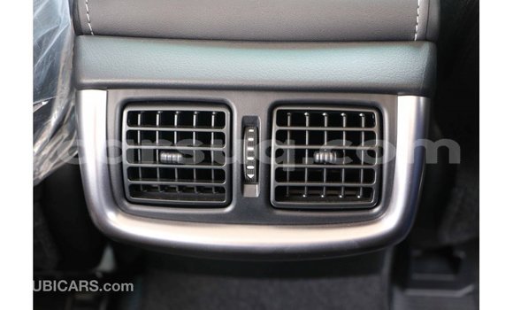 Acheter Import Voiture Toyota Hilux Blanc à Import - Dubai, Barh el Gazel Acheter Import Voiture Toyota Hilux Blanc à Import - Dubai, Barh el Gazel