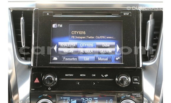 Acheter Import Voiture Toyota Alphard Blanc à Import - Dubai, Barh el Gazel Acheter Import Voiture Toyota Alphard Blanc à Import - Dubai, Barh el Gazel