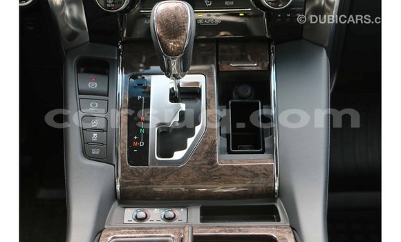 Acheter Import Voiture Toyota Alphard Blanc à Import - Dubai, Barh el Gazel Acheter Import Voiture Toyota Alphard Blanc à Import - Dubai, Barh el Gazel