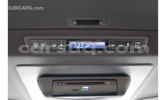 Acheter Import Voiture Toyota Alphard Blanc à Import - Dubai, Barh el Gazel Acheter Import Voiture Toyota Alphard Blanc à Import - Dubai, Barh el Gazel