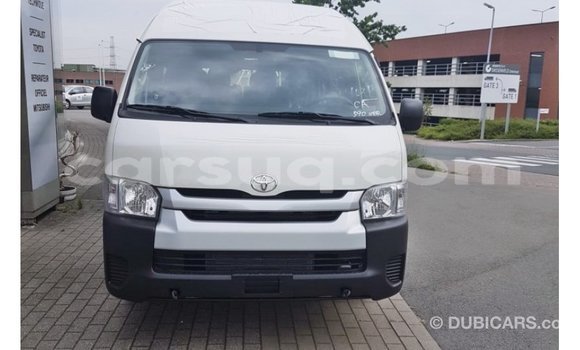 Acheter Import Voiture Toyota Hiace Blanc à Import - Dubai, Barh el Gazel Acheter Import Voiture Toyota Hiace Blanc à Import - Dubai, Barh el Gazel