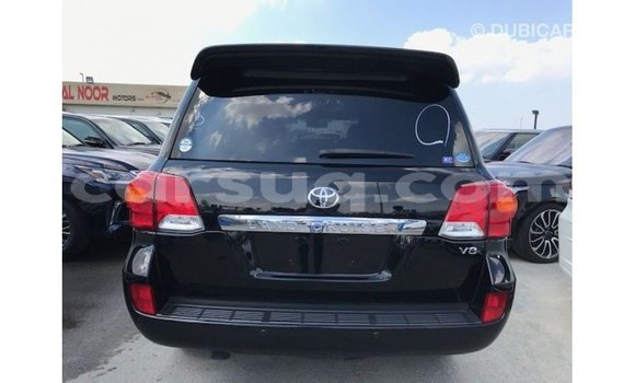 Acheter Import Voiture Toyota Land Cruiser Noir à Import - Dubai, Barh el Gazel Acheter Import Voiture Toyota Land Cruiser Noir à Import - Dubai, Barh el Gazel