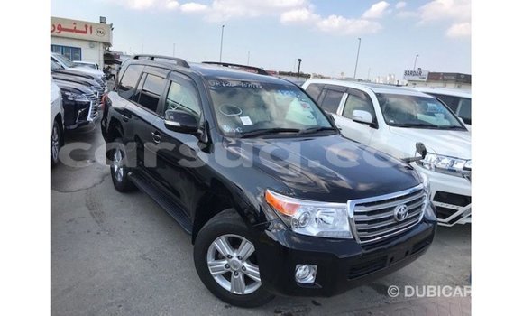 Acheter Import Voiture Toyota Land Cruiser Noir à Import - Dubai, Barh el Gazel Acheter Import Voiture Toyota Land Cruiser Noir à Import - Dubai, Barh el Gazel