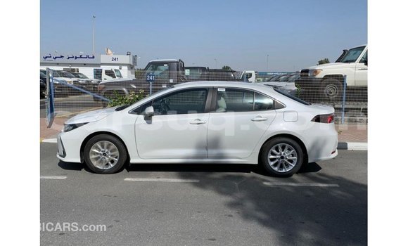 Buy Import Toyota Corolla White Car in Import - Dubai in Barh el Gazel Buy Import Toyota Corolla White Car in Import - Dubai in Barh el Gazel