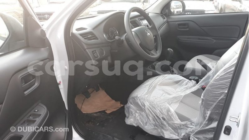 Big with watermark mitsubishi l200 barh el gazel import dubai 2177