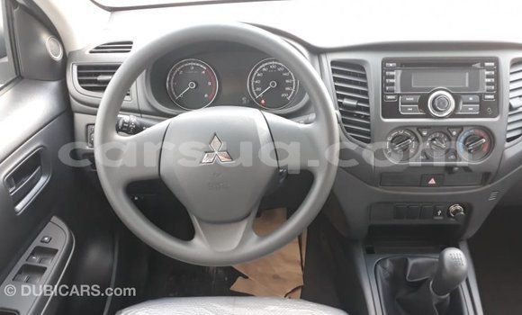 Buy Import Mitsubishi L200 White Car in Import - Dubai in Barh el Gazel Buy Import Mitsubishi L200 White Car in Import - Dubai in Barh el Gazel