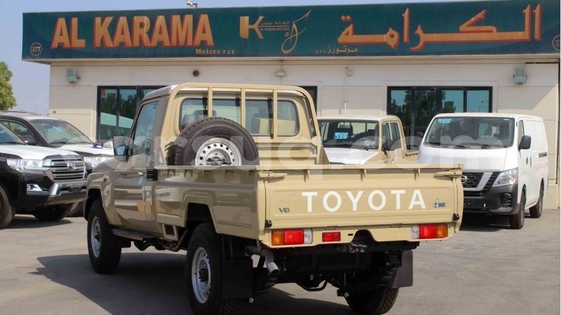 Big with watermark toyota land cruiser barh el gazel import dubai 2183
