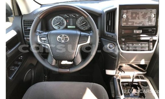 Buy Import Toyota Land Cruiser Black Car in Import - Dubai in Barh el Gazel Buy Import Toyota Land Cruiser Black Car in Import - Dubai in Barh el Gazel