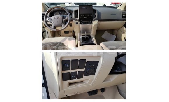 Buy Import Toyota Land Cruiser White Car in Import - Dubai in Barh el Gazel Buy Import Toyota Land Cruiser White Car in Import - Dubai in Barh el Gazel